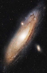 Свежий снимок галактики Андромеды и спутниц от Eric Beckinger.