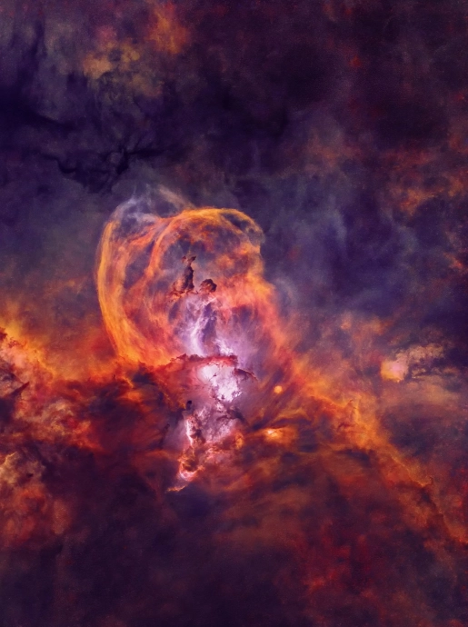 NGC 3576 или туманность Статуя Свободы