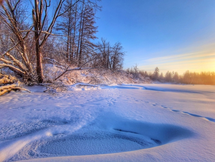 На замёрзшей речке в -42. п.Сеймчан Магаданской области