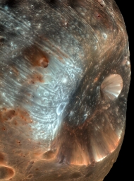 Детальный вид Фобоса, одного из двух спутников Марса