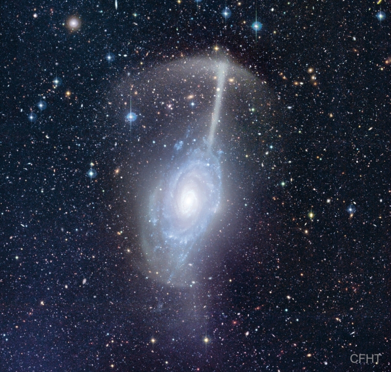 NGC 4651: гaлaктикa Зoнтик