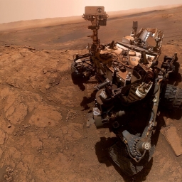Селфи Curiosity на марсианском хребте Веры Рубин