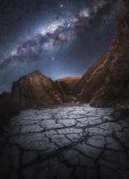 Сияющий Млечный Путь над пустыней Атакама