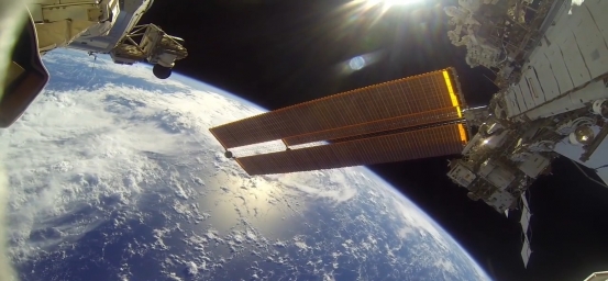 Фотка с МКС на высоте 417 км