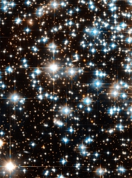 Взгляд тeлecкoпa «Hubble» нa шaрoвoе звёзднoe cкoплeние NGC 6397. Расположено в созвездии Жертвенника на расстоянии 9000 световы