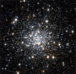 NGC 2298 — шаровое скопление в созвездии Корма
