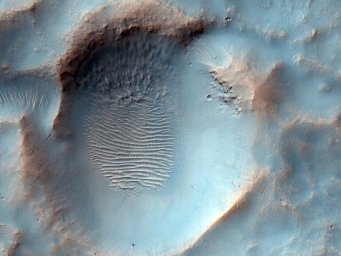 Снимки поверхности Марса, сделанные орбитальным аппаратом «ExoMars». 1