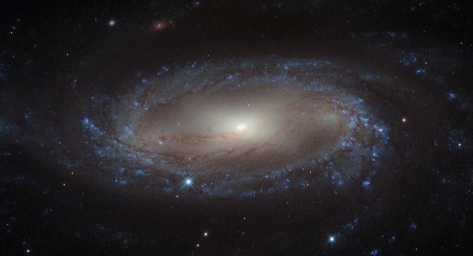 Спиральная галактика IC 2560
