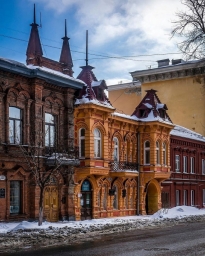 Самара. Прекрасное старинное русское здание