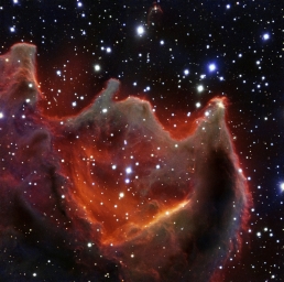 Кометарная туманность CG4. Напоминает своими очертаниями разинутую пасть гигантского небесного чудища