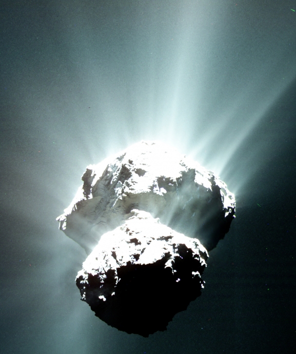 Снимок кометы Чурюмова-Герасименко, сделанный космическим аппаратом "Rosetta".