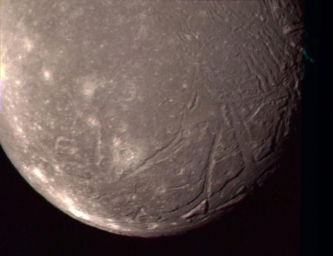 Ариэль — четвёртый по величине спутник Урана