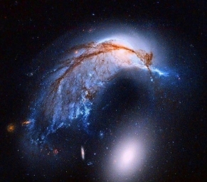 NGC 3372 — эмиссионная туманность в созвездии Киль