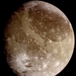 Ганимед — спутник Юпитера, седьмой по расстоянию от него среди всех его спутников и крупнейший спутник в Солнечной системе