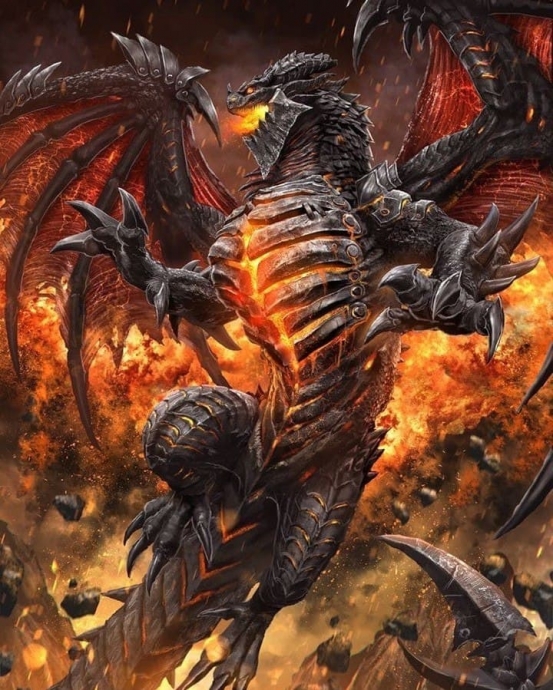 Огнедышащий дракон, с железной бронё на груди