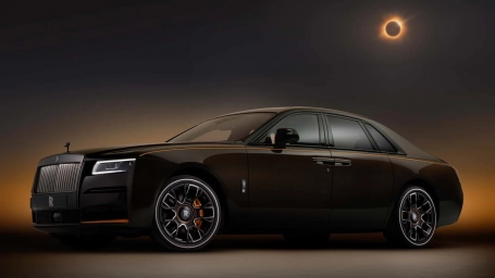 Представлен уникальный Rolls-Royce Ghost в честь солнечного затмения.