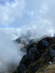 Гора, облака, фотография с айфон 11