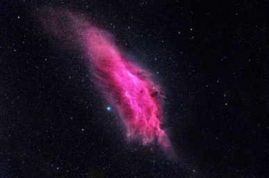 NGC 1499 — эмиссионная туманность в созвездии Персей.