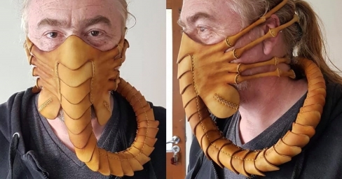 alien-facehugger-mask