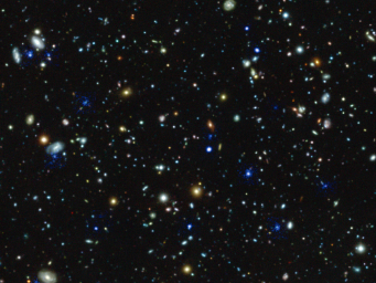 Светящиеся ореолы вокруг далеких галактик