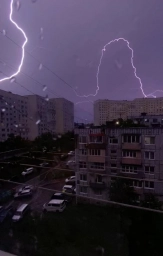 Владивосток. Молния, молнии. Россия.